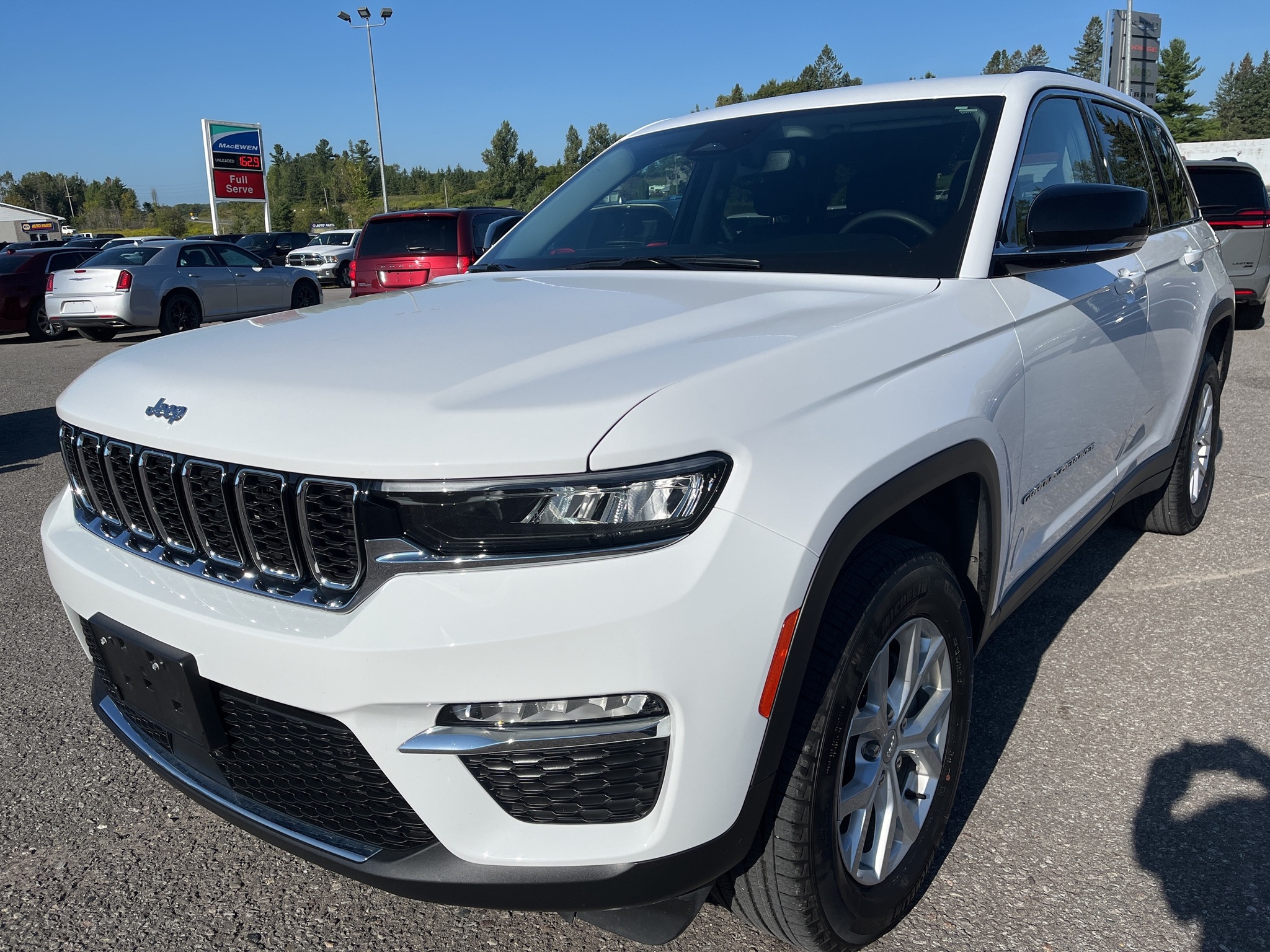 2023 Jeep Grand Cherokee in Norwood, ON | J. J. Stewart Motors Limited ...