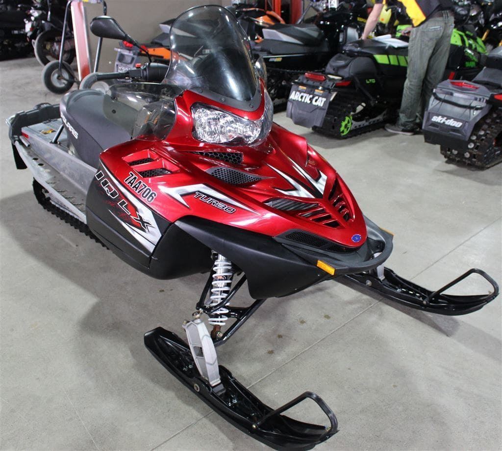 2010 Polaris IQ LX in Guelph, ON | TWO WHEEL MOTORSPORT - 31217131