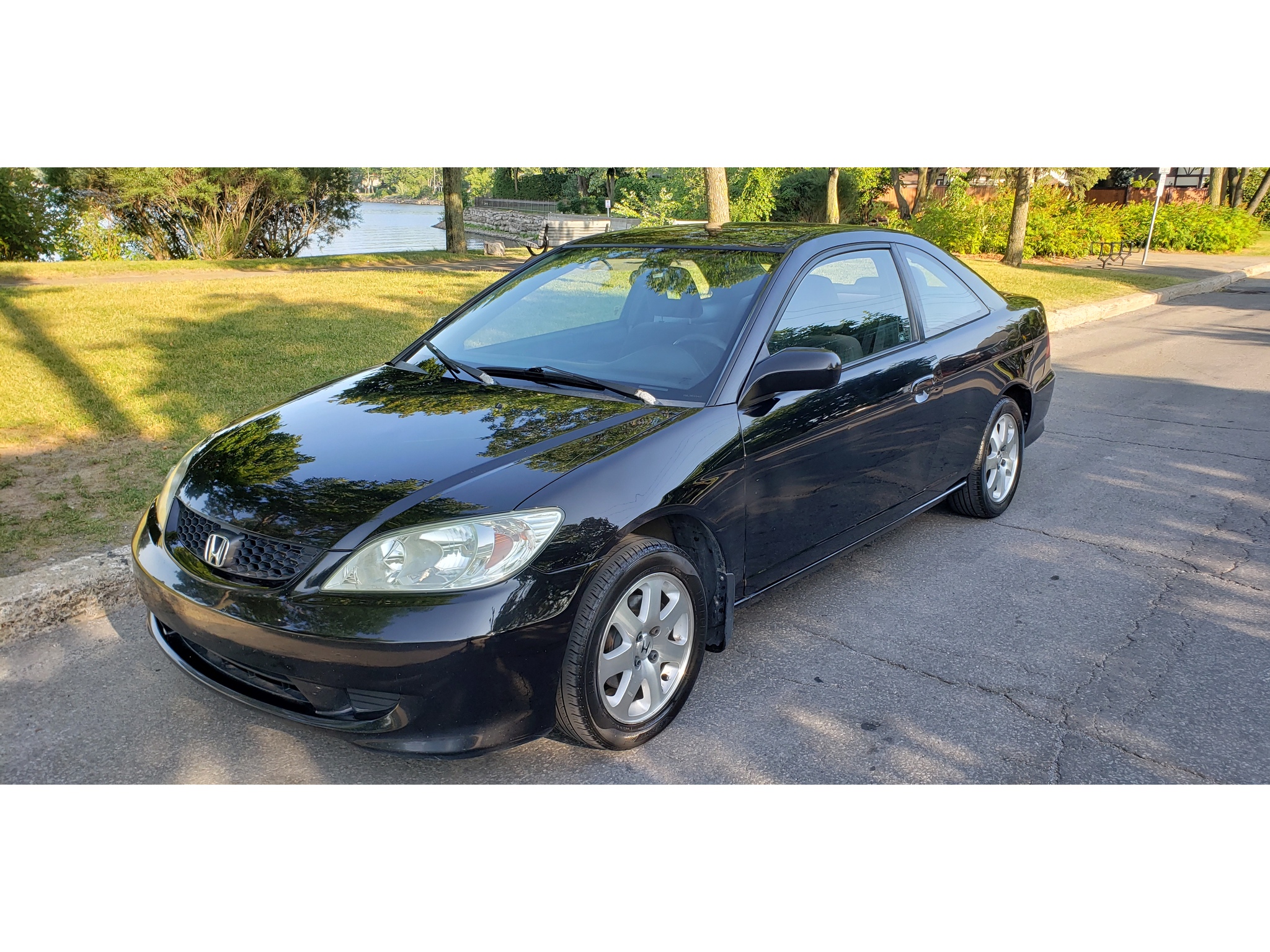 2005 Honda Civic Coupe 2005 Honda Civic Coupe 2dr Lx Auto