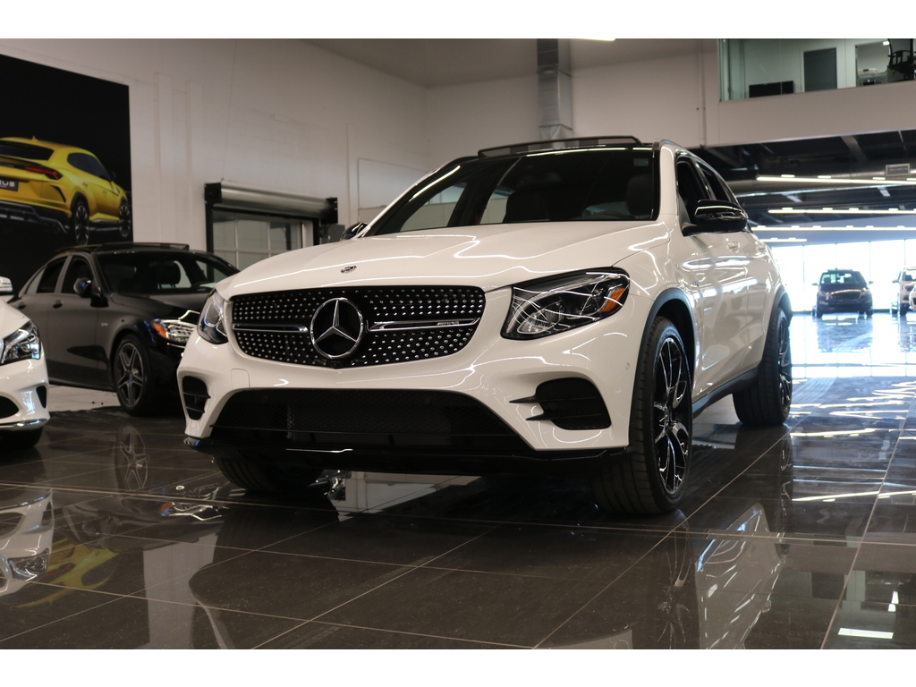 2019 Mercedes Benz Glc Amg Fully Loaded Red Black Interior Combo