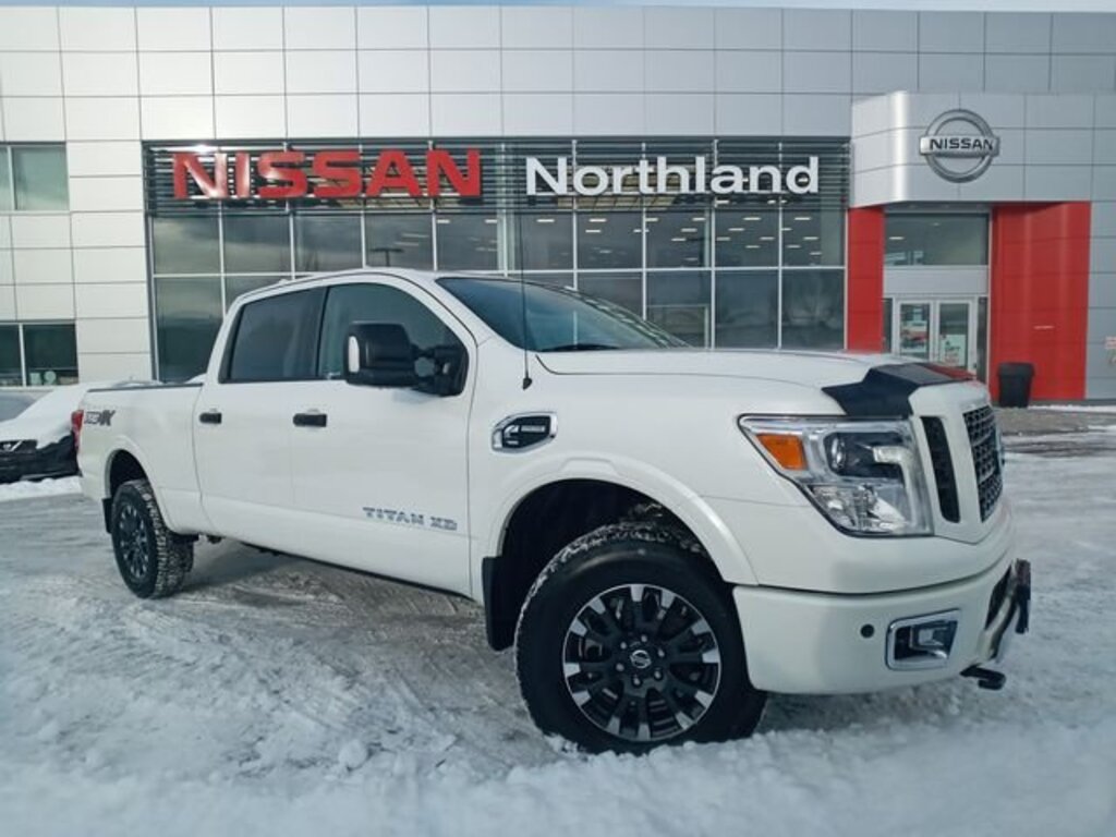 nissan titan pro 4x 2019