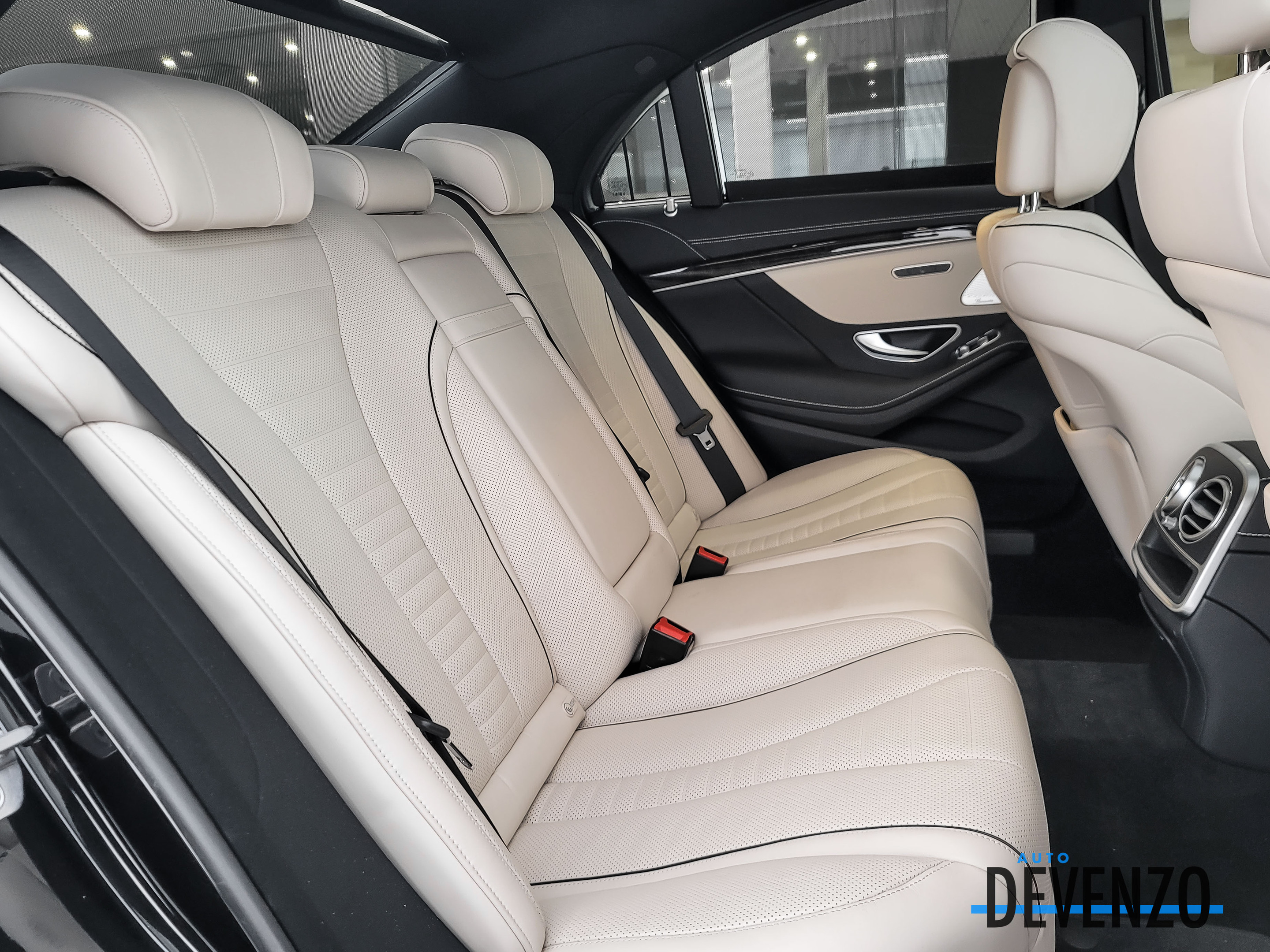 2018 Mercedes-Benz S-Class S450 4MATIC Intelligent Drive / AMG Sport Package complet