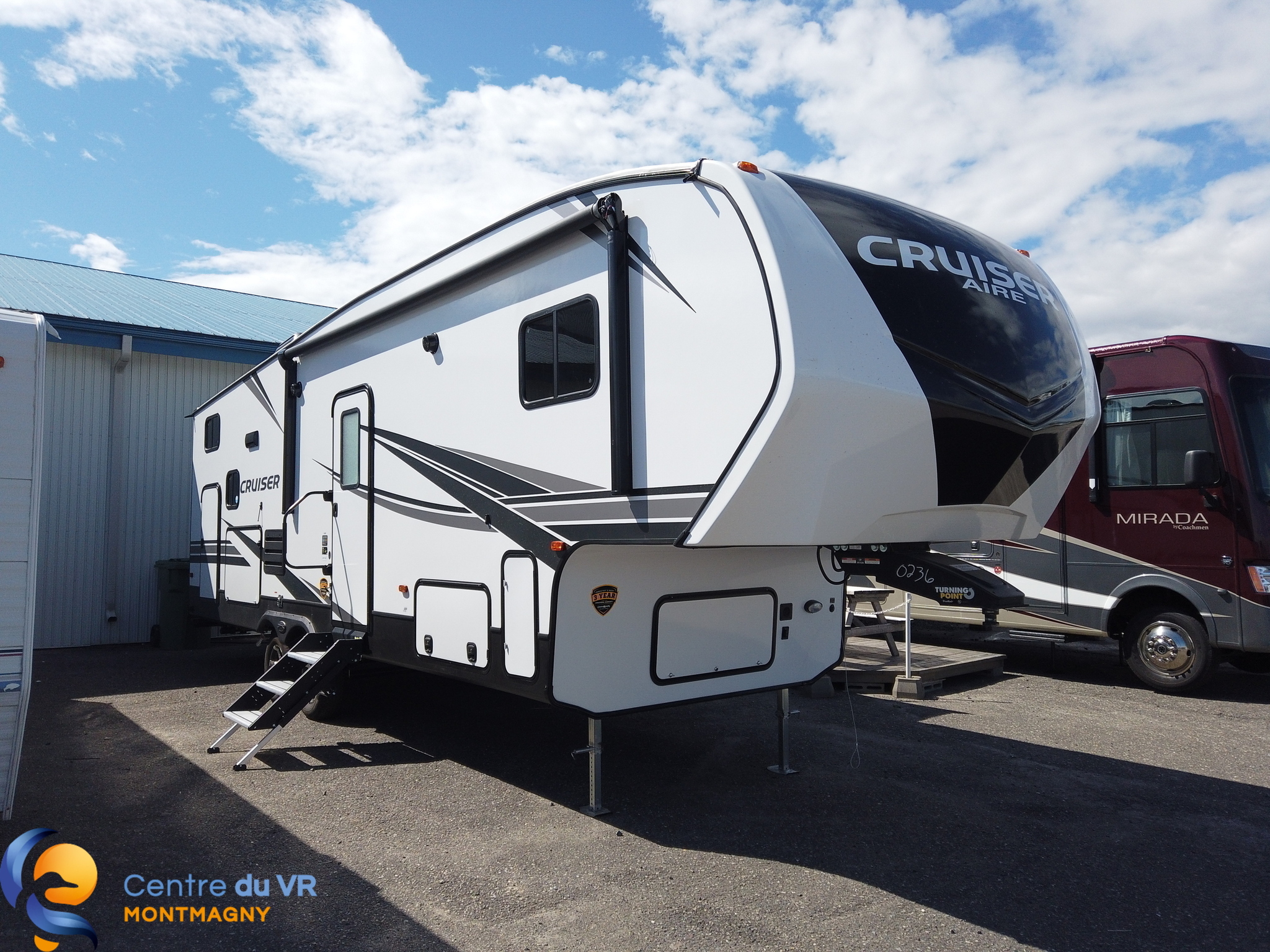 2022 Cruiser by Crossroads RV 28BH in Montmagny, QC - Centre du VR ...