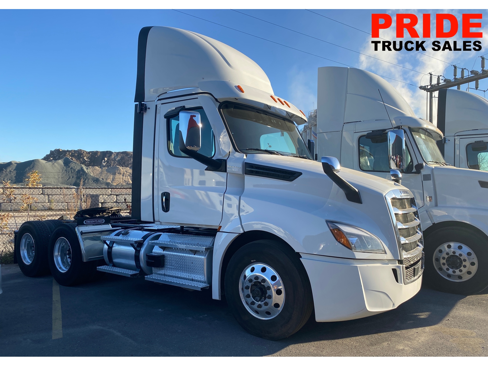 2023 Freightliner Daycab in Milton