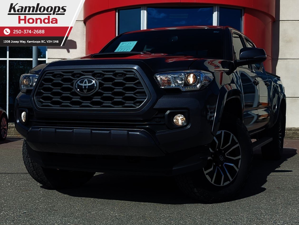 2020 Toyota Tacoma in Kamloops, BC | Kamloops Honda - 5TFDZ5BN1LX047031